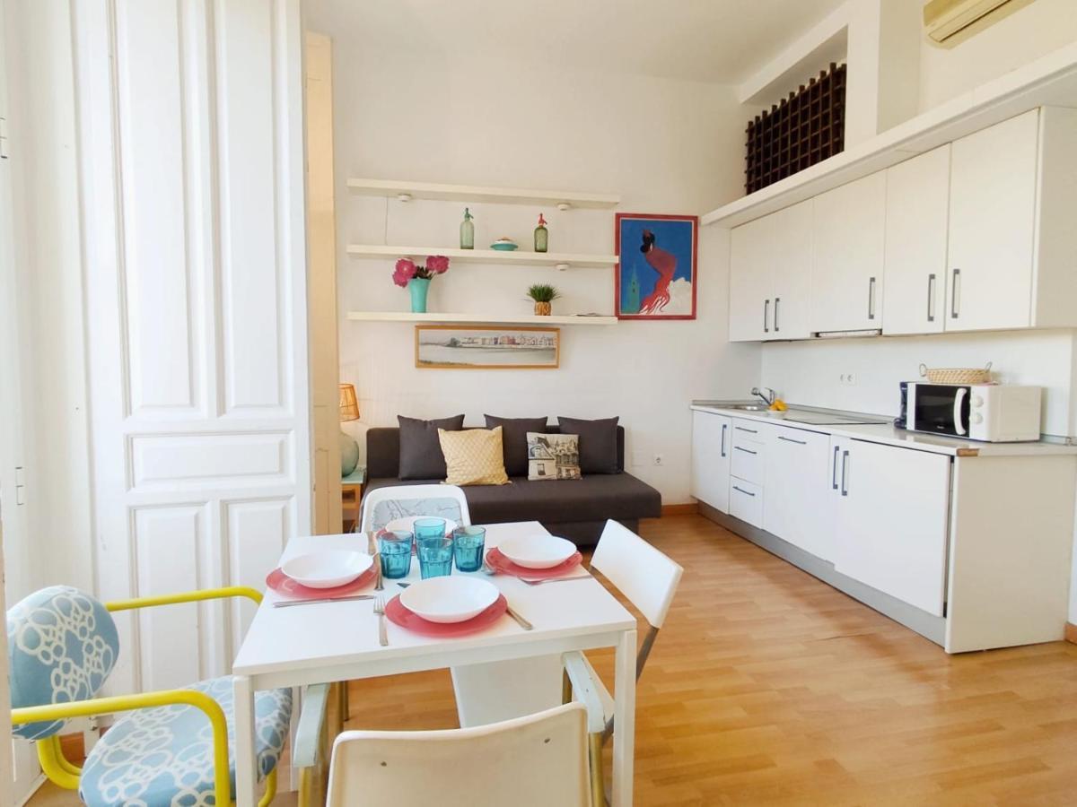 Homeyseville- Lovely Apartment In Seville City Center, Parking Optional Esterno foto
